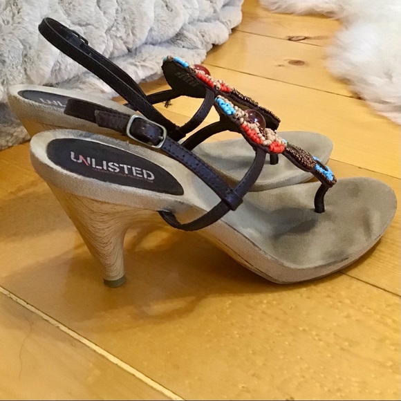 Kenneth Cole Beaded Thong Sandals - Picture 3 of 8